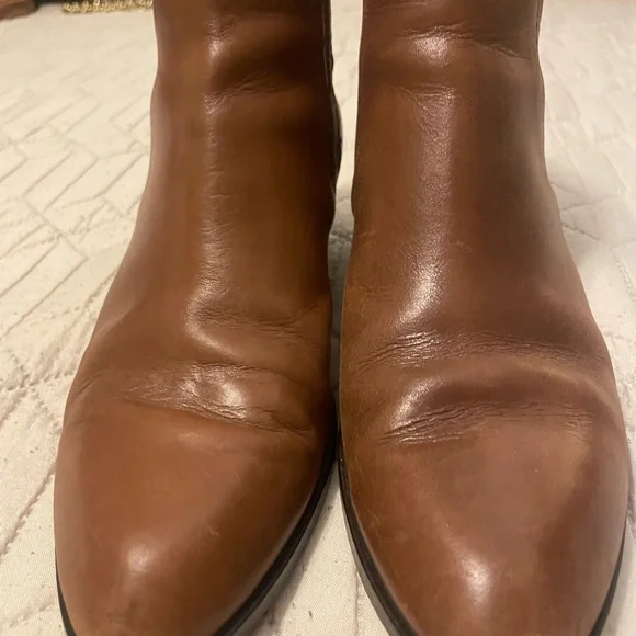 J.Crew Made in Italy Leather Ankle Boots 7.5 Brown Chelsea Low Heel - Picture 3 of 7